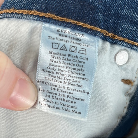 Everlane Vintage Skinny Jean - Picture 9 of 10